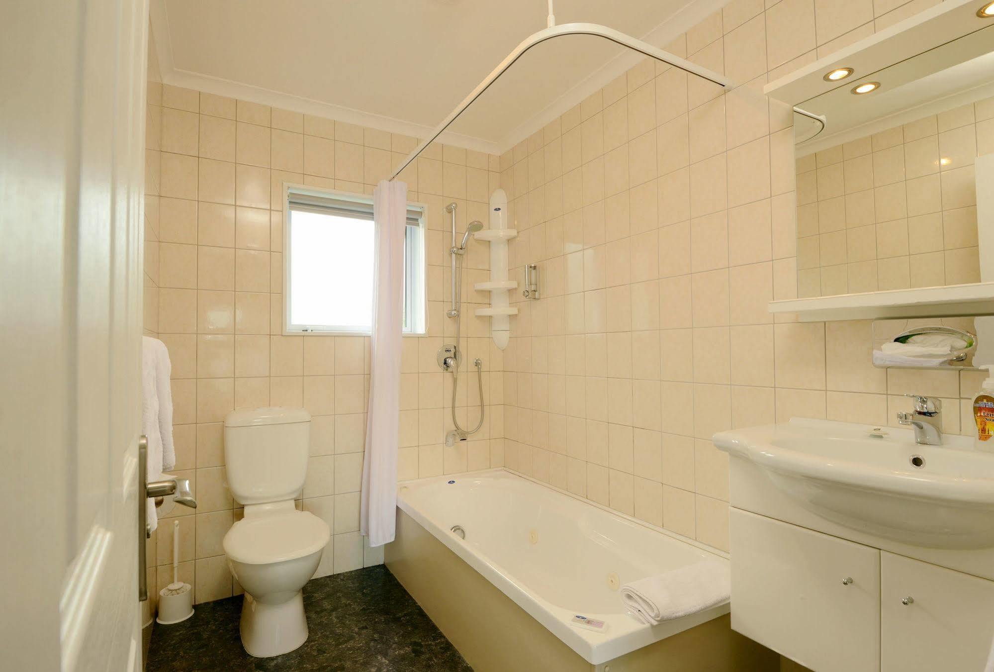 Tower Lodge Motel Инверкаргил Екстериор снимка
