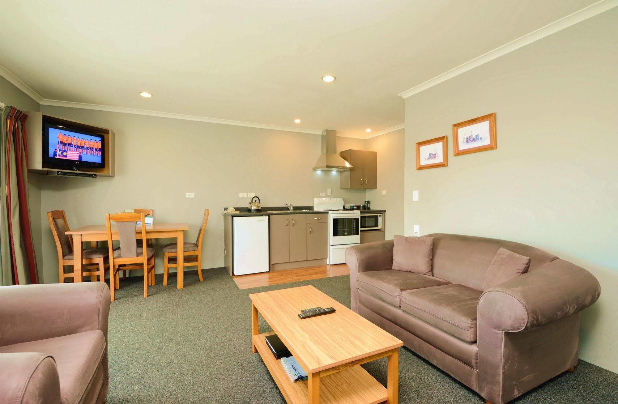 Tower Lodge Motel Инверкаргил Екстериор снимка